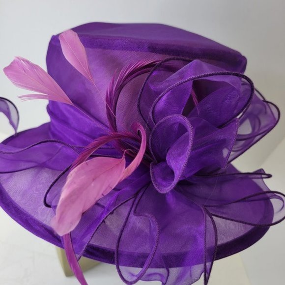 Purple Dress Hat Crushable Packable Deep Purple Satin Band and Pink Feathers - Picture 4 of 15